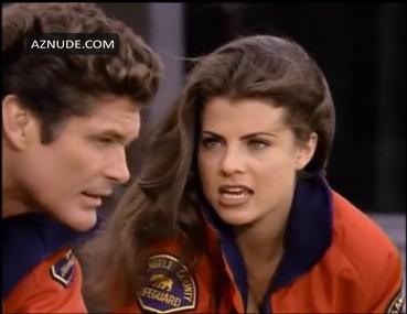 Yasmine Bleeth in Baywatch, photo 74