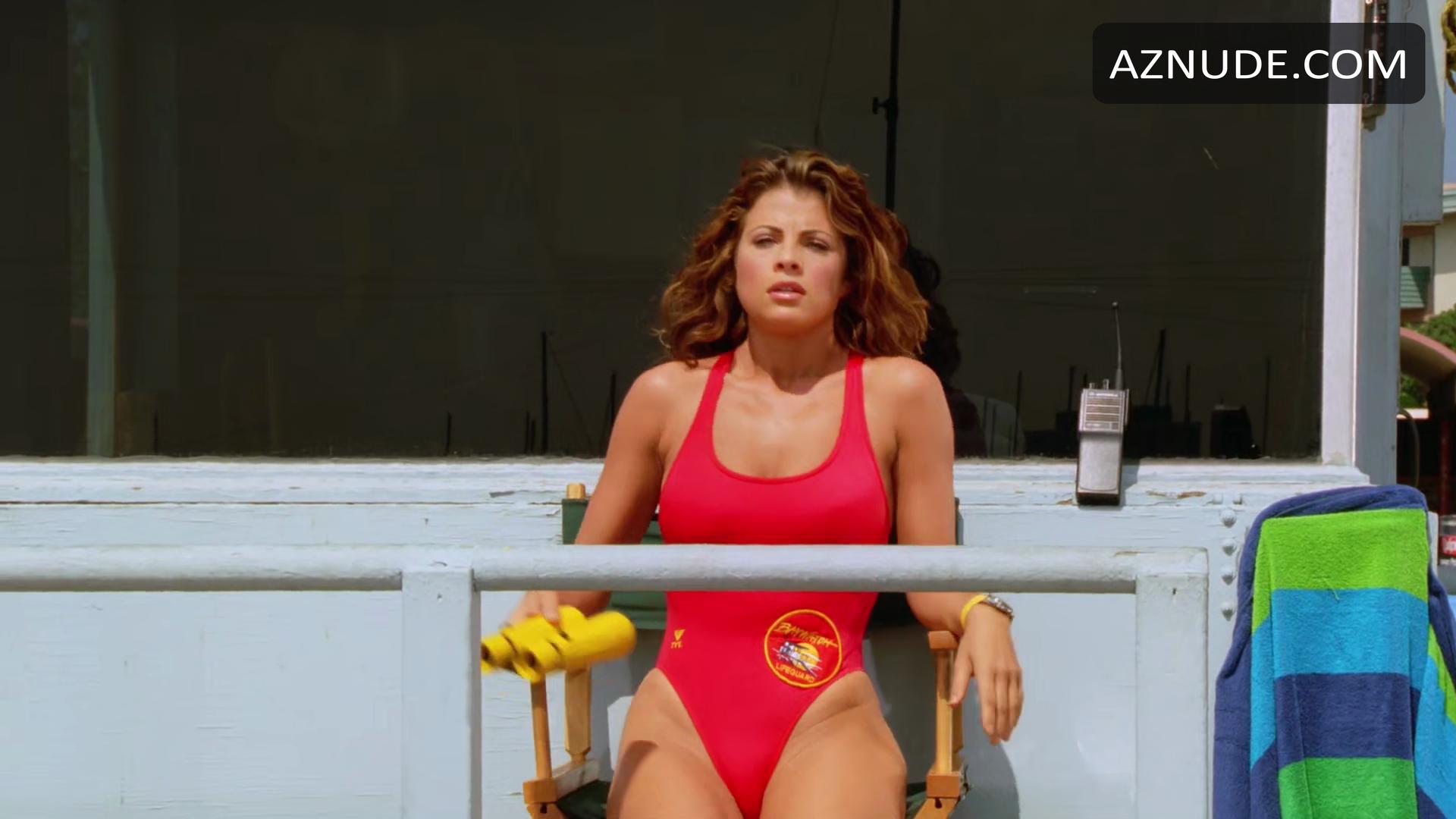 Yasmine Bleeth in Baywatch, photo 104