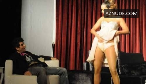 Yeliz Sar in Isler Gucler, photo 2