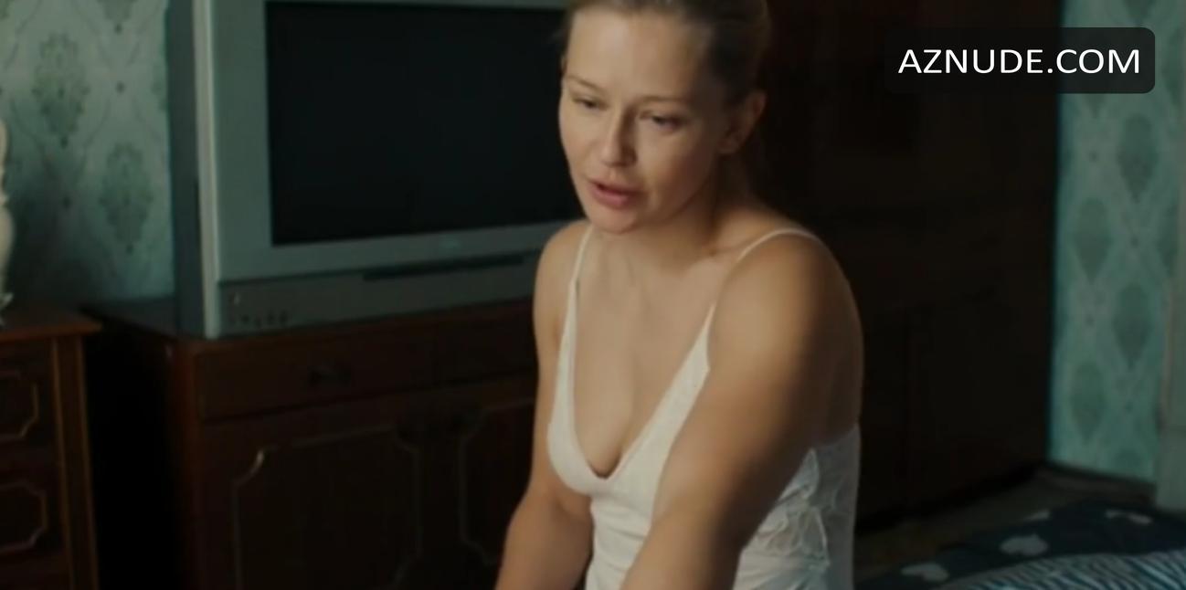 Yuliya Peresild in Kiberpapa, photo 1