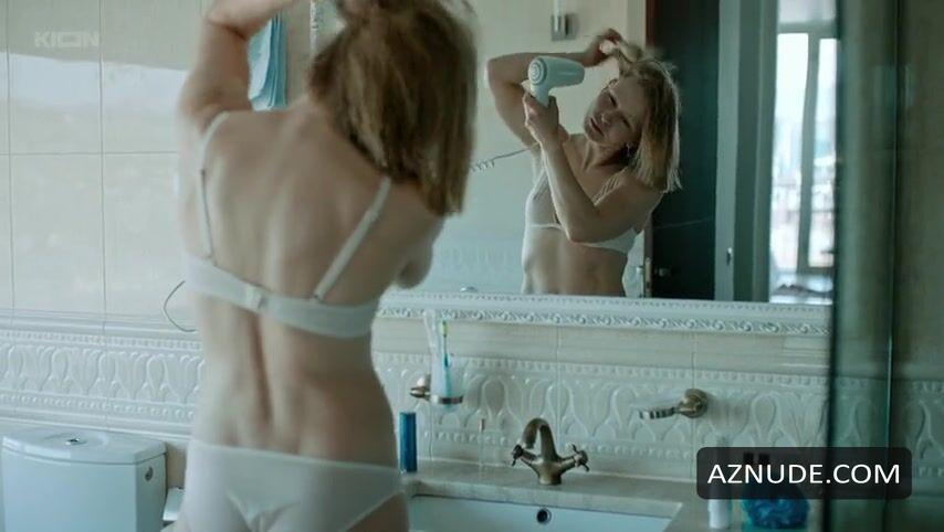 Yuliya Peresild in Nina!, photo 14