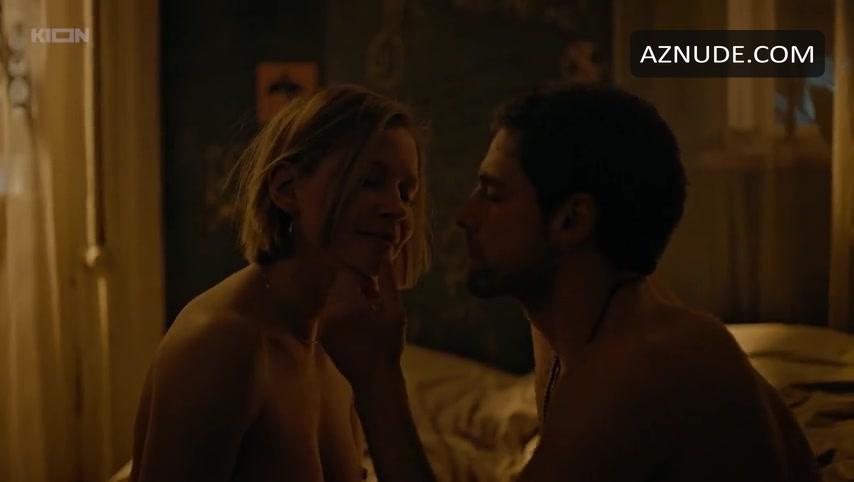 Yuliya Peresild in Nina!, photo 19