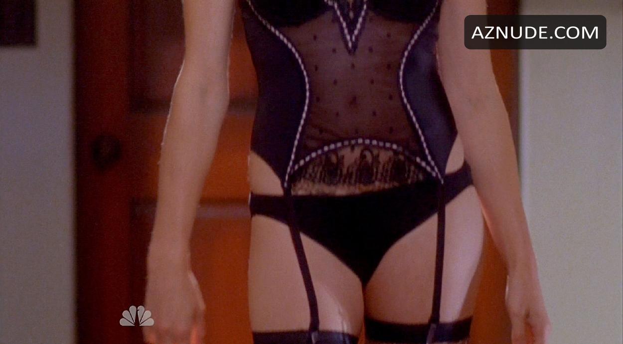 Yvonne Strahovski in Chuck, photo 48