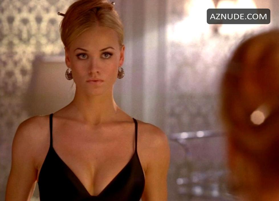 Yvonne Strahovski in Chuck, photo 61