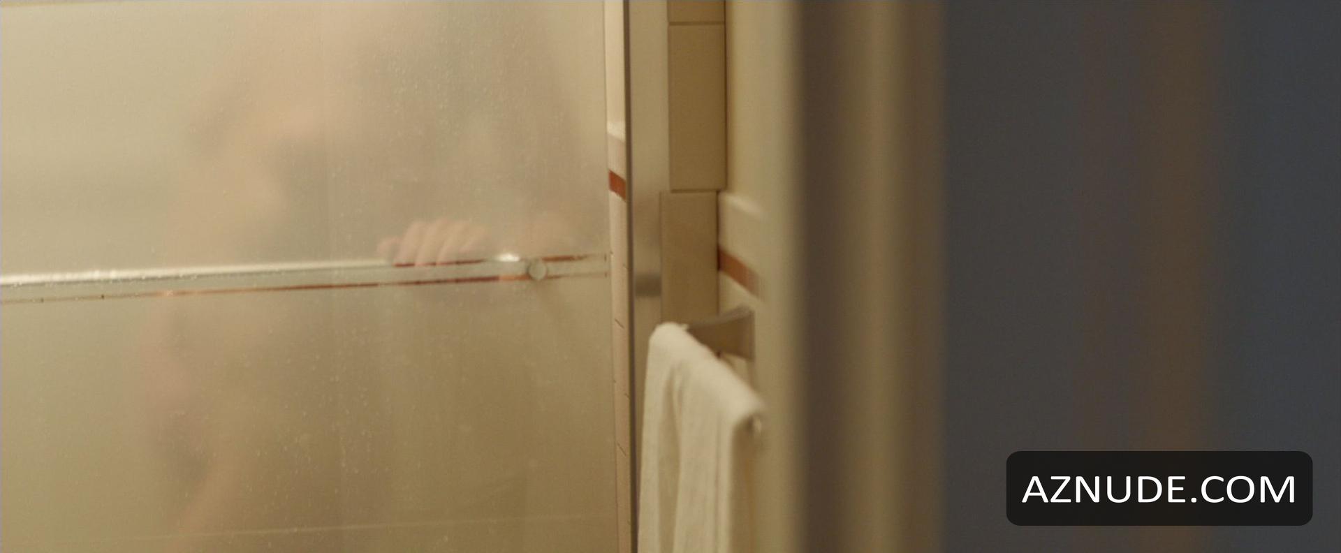 Yvonne Strahovski in Manhattan Night, photo 18