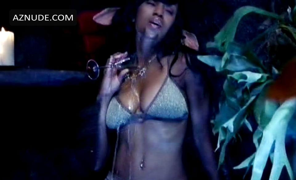 Zee James in Epic Movie, photo 4
