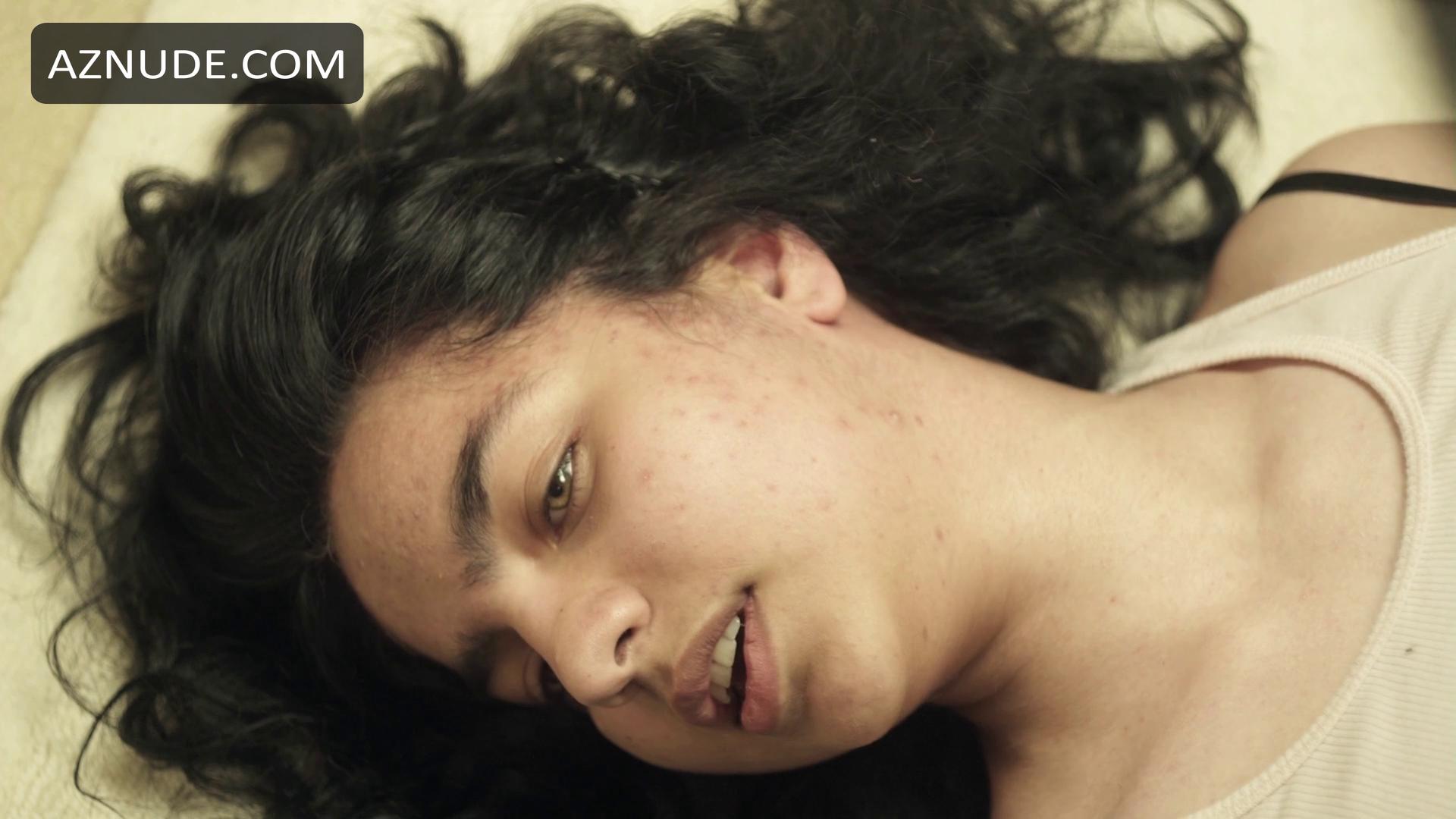 Zehra Zorba in Burn My Body, photo 3