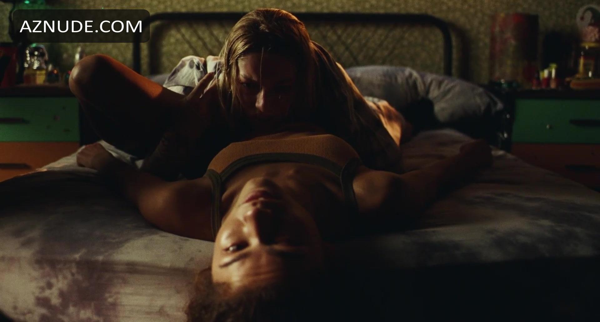 Zendaya in Euphoria, photo 5