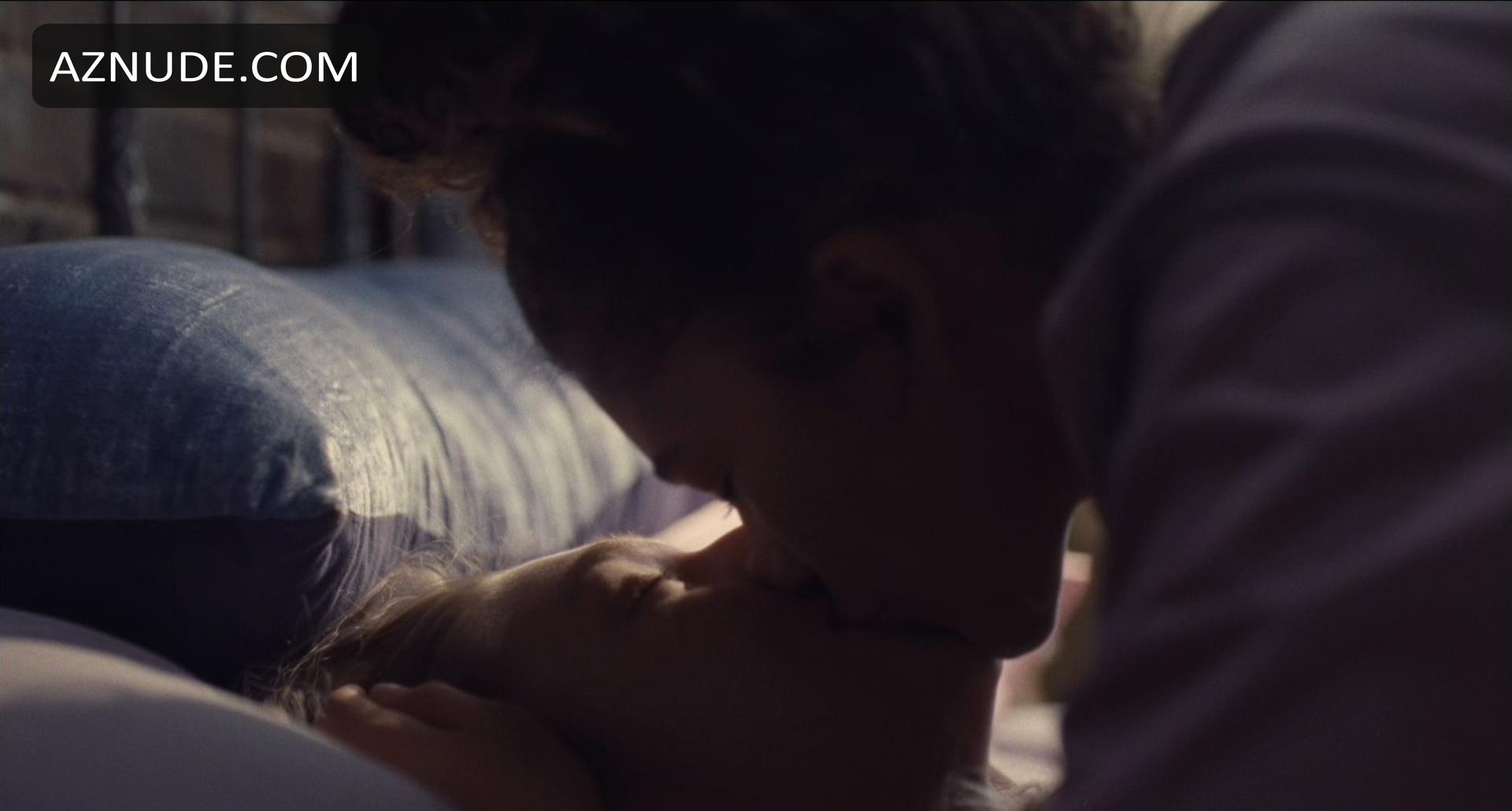 Zendaya in Euphoria, photo 20