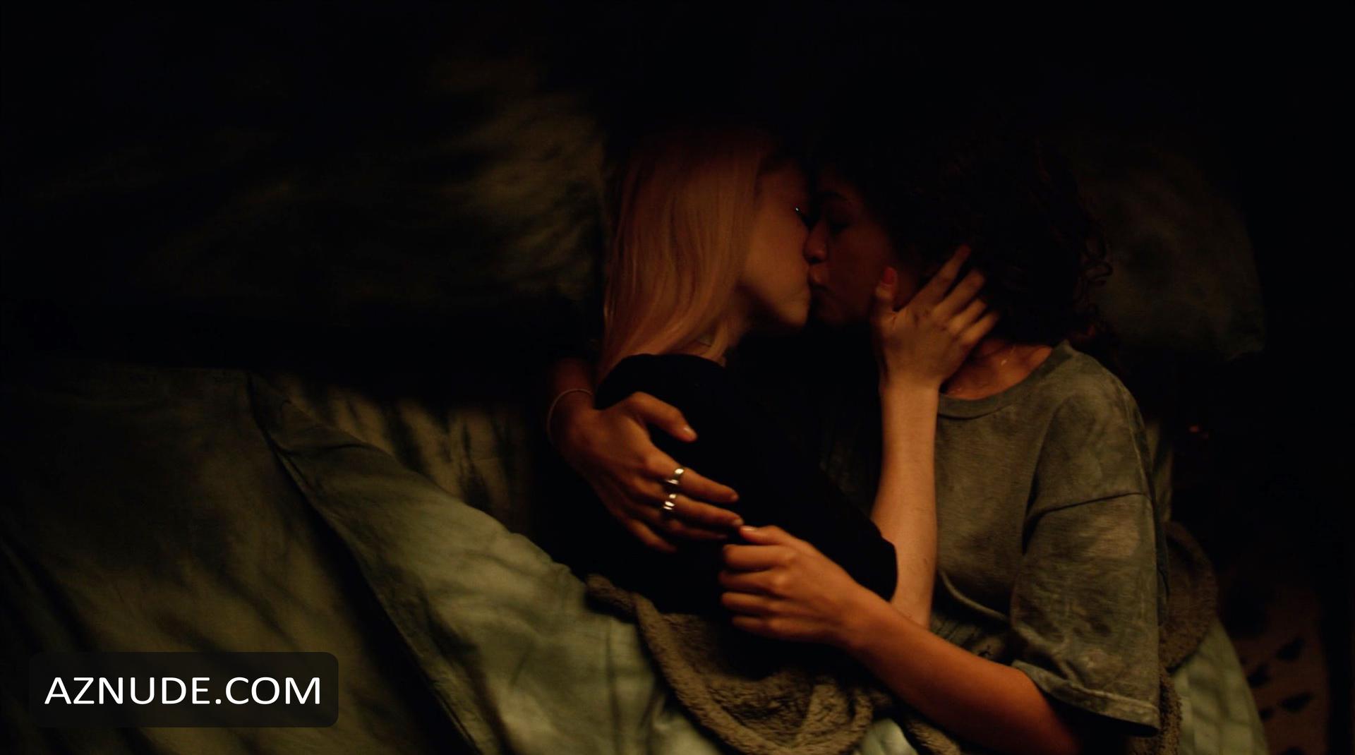 Zendaya in Euphoria, photo 21