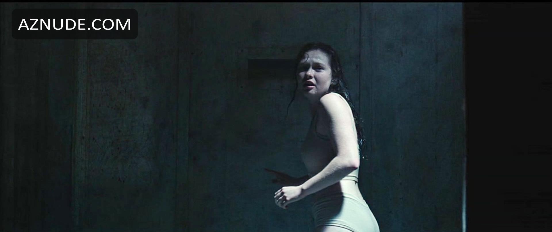 Zoe Colletti in Please Don't Feed The Children, photo 5