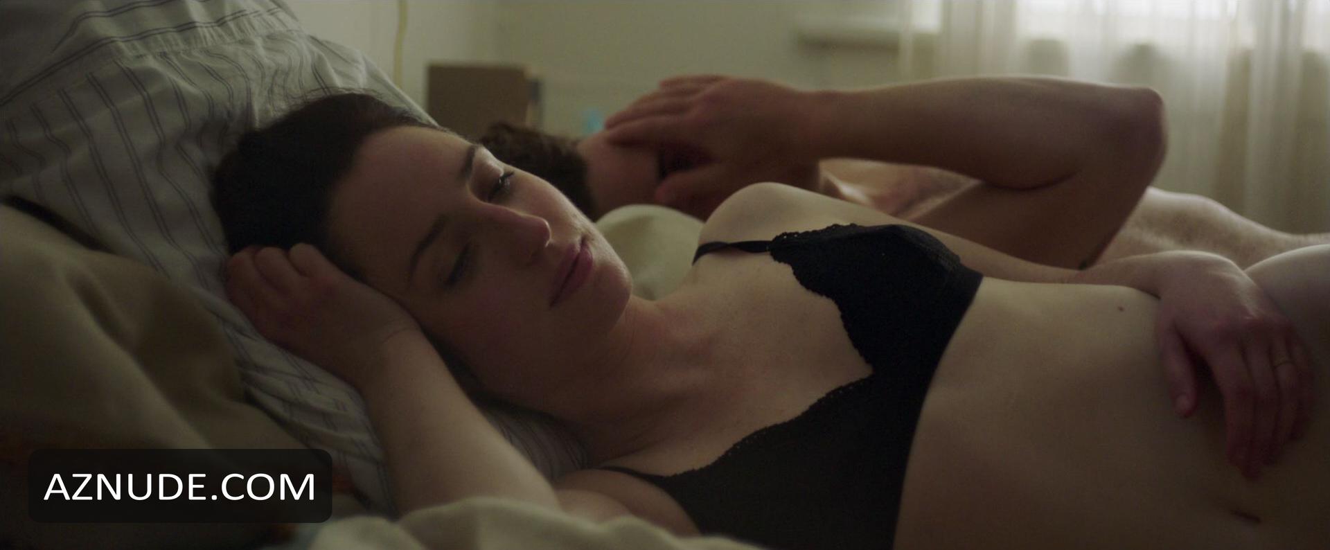 Zoe Lister-jones in Band Aid, photo 5