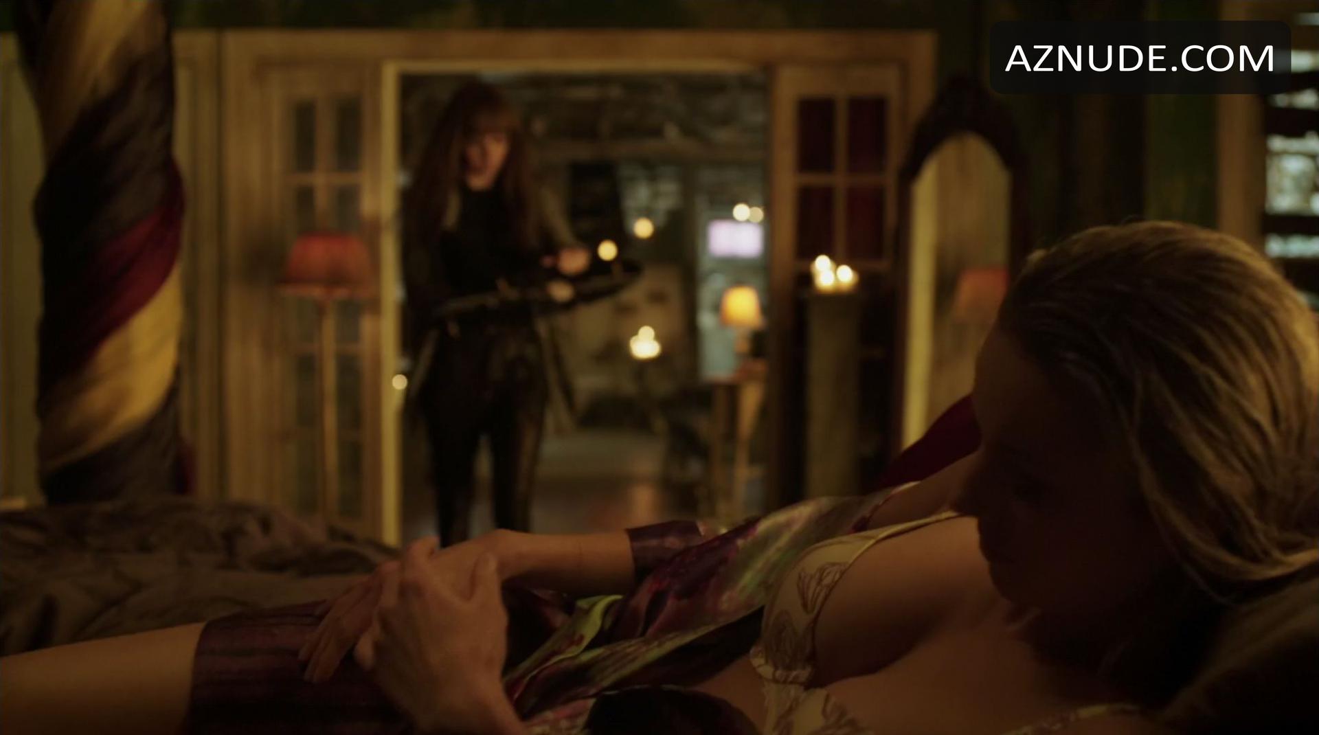 Lost Girl in Lost Girl, photo 17