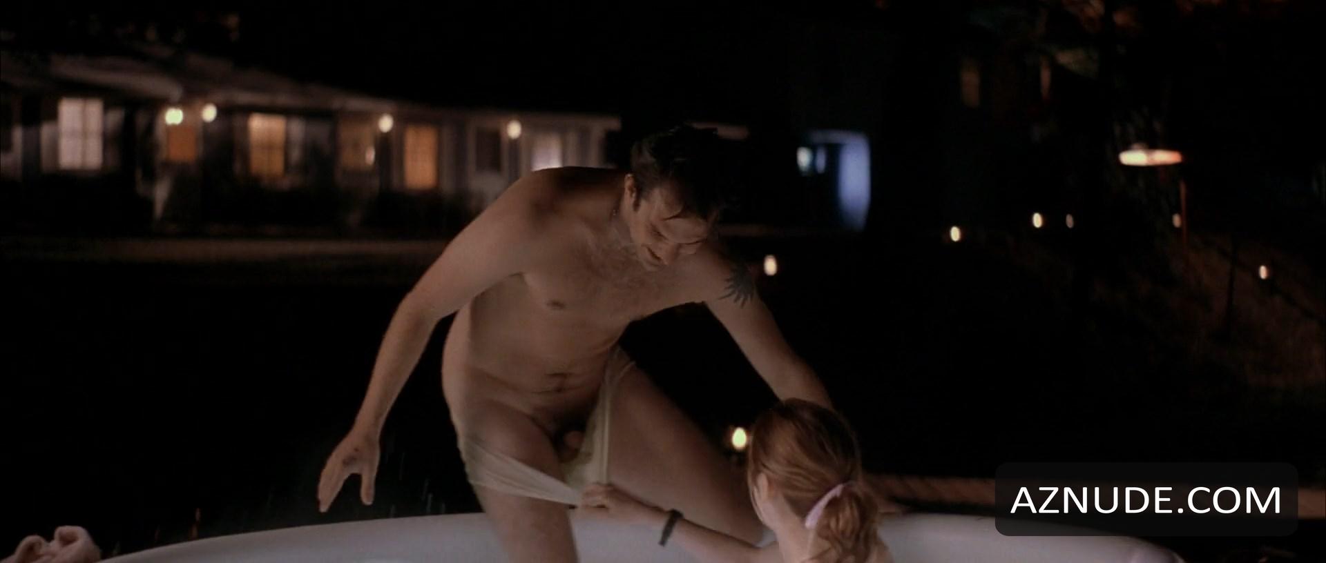 Zooey Deschanel in All The Real Girls, photo 8