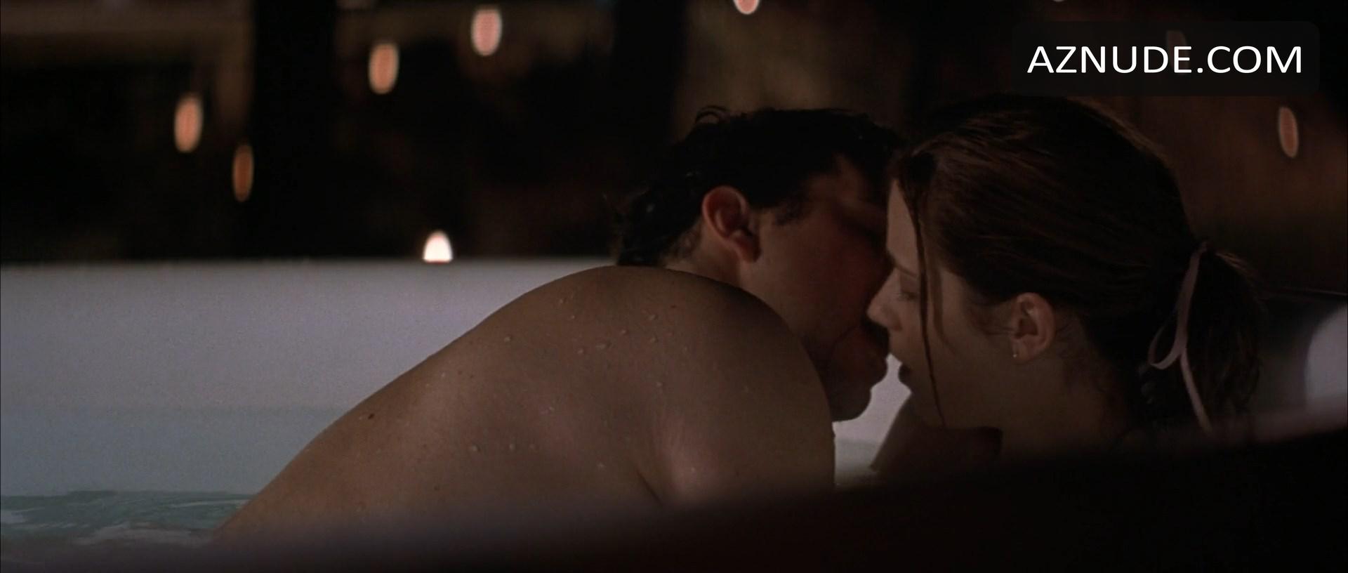 Zooey Deschanel in All The Real Girls, photo 9