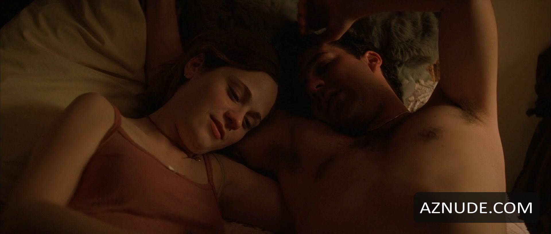 Zooey Deschanel in All The Real Girls, photo 15