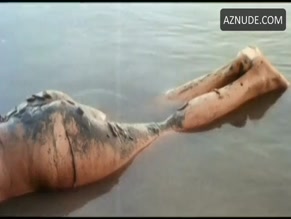Pilar Velazquez in Fury