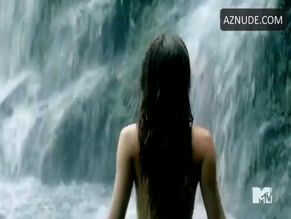 Poppy Drayton in The Shannara Chronicles