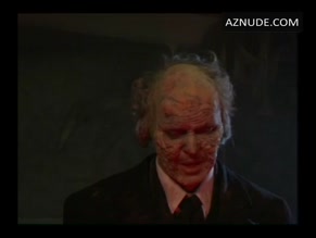 Rachael Robbins in Screaming Dead