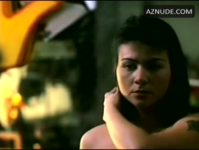 Rosanna Roces in Curacha: Ang Babaing Walang Pahinga