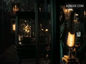 Sandra Vergara in Fright Night