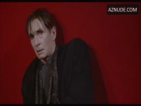 Sarah Maur Thorp in Edge Of Sanity