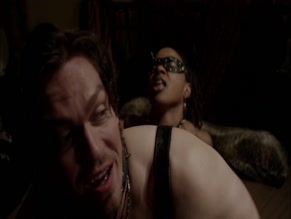 Shanola Hampton in Shameless