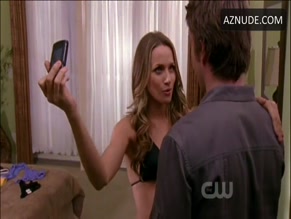 Shantel Vansanten in One Tree Hill