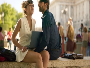 Silma Lopez in Valeria