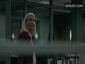Sofia Helin in The Bridge