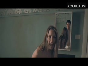 Sophie Lowe in Beautiful Kate