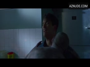 Sophie Skelton in Day Of The Dead: Bloodline