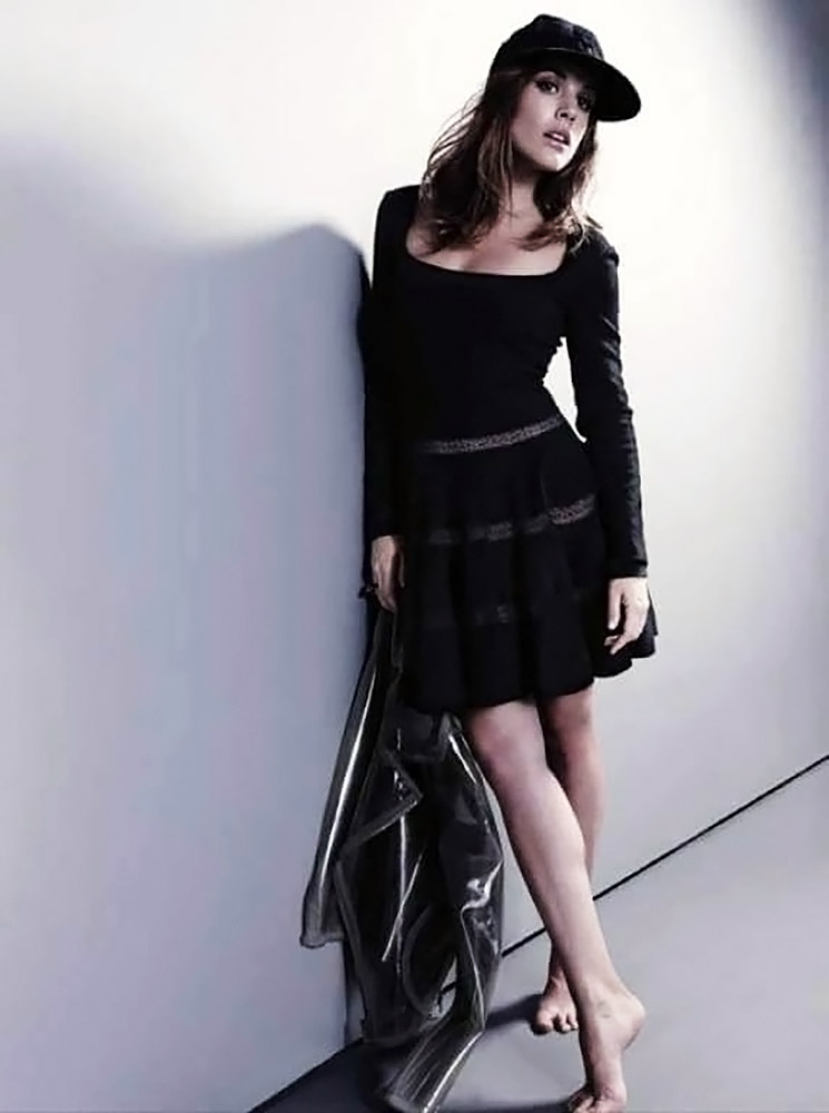 Adriana Ugarte, photo 44