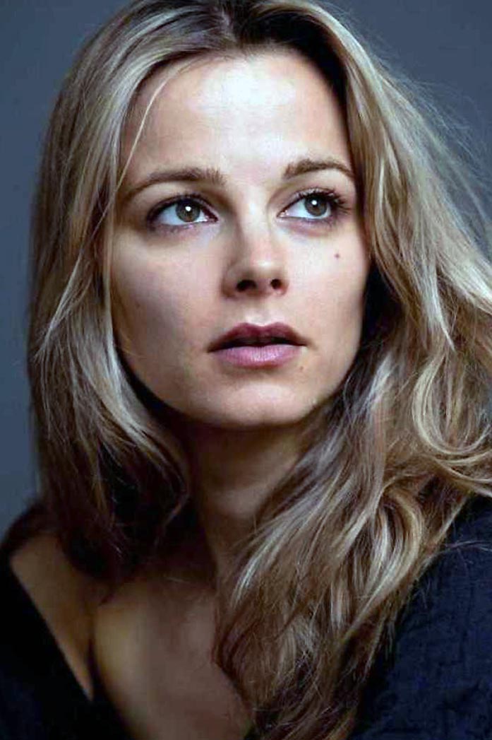 Bojana Novakovic, photo 39