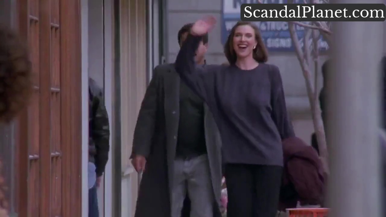 Brenda Strong, photo 14