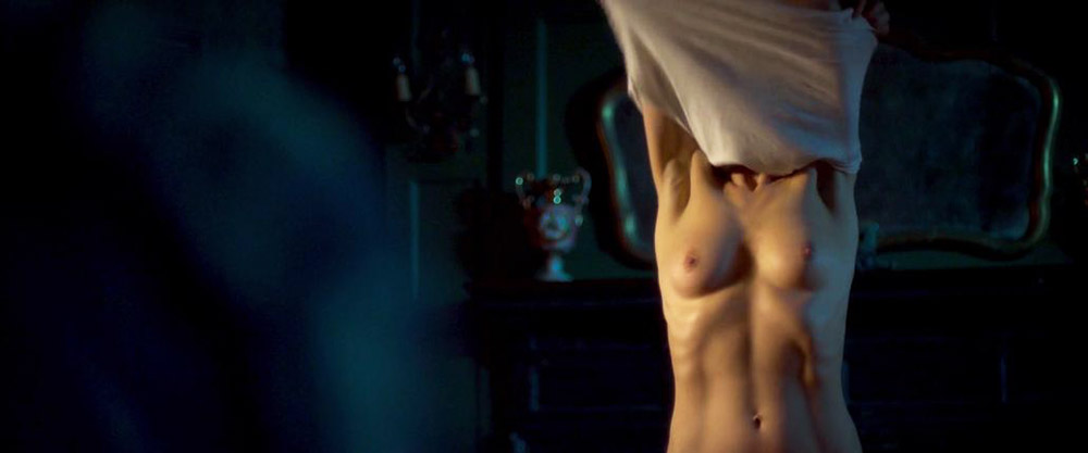 Catherine Walker, photo 0