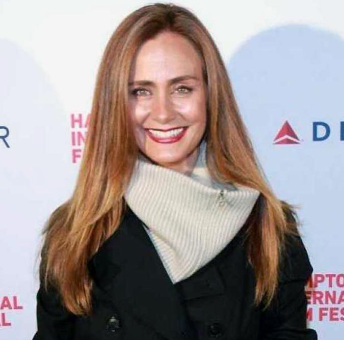 Diane Farr, photo 1