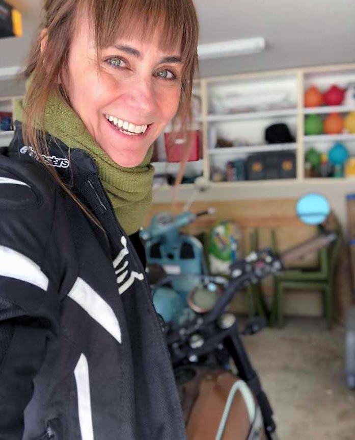 Diane Farr, photo 47