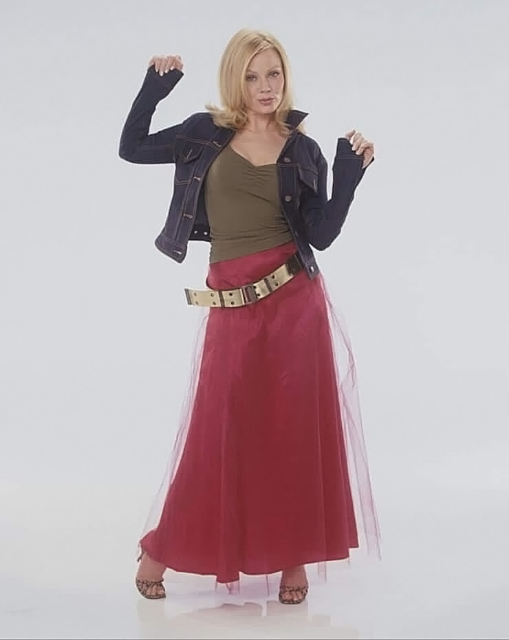 Gail Ogrady, photo 27