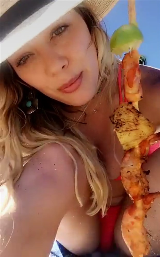 Hilary Duff, photo 162