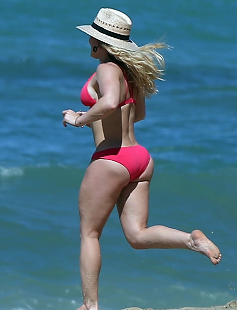 Hilary Duff, photo 249