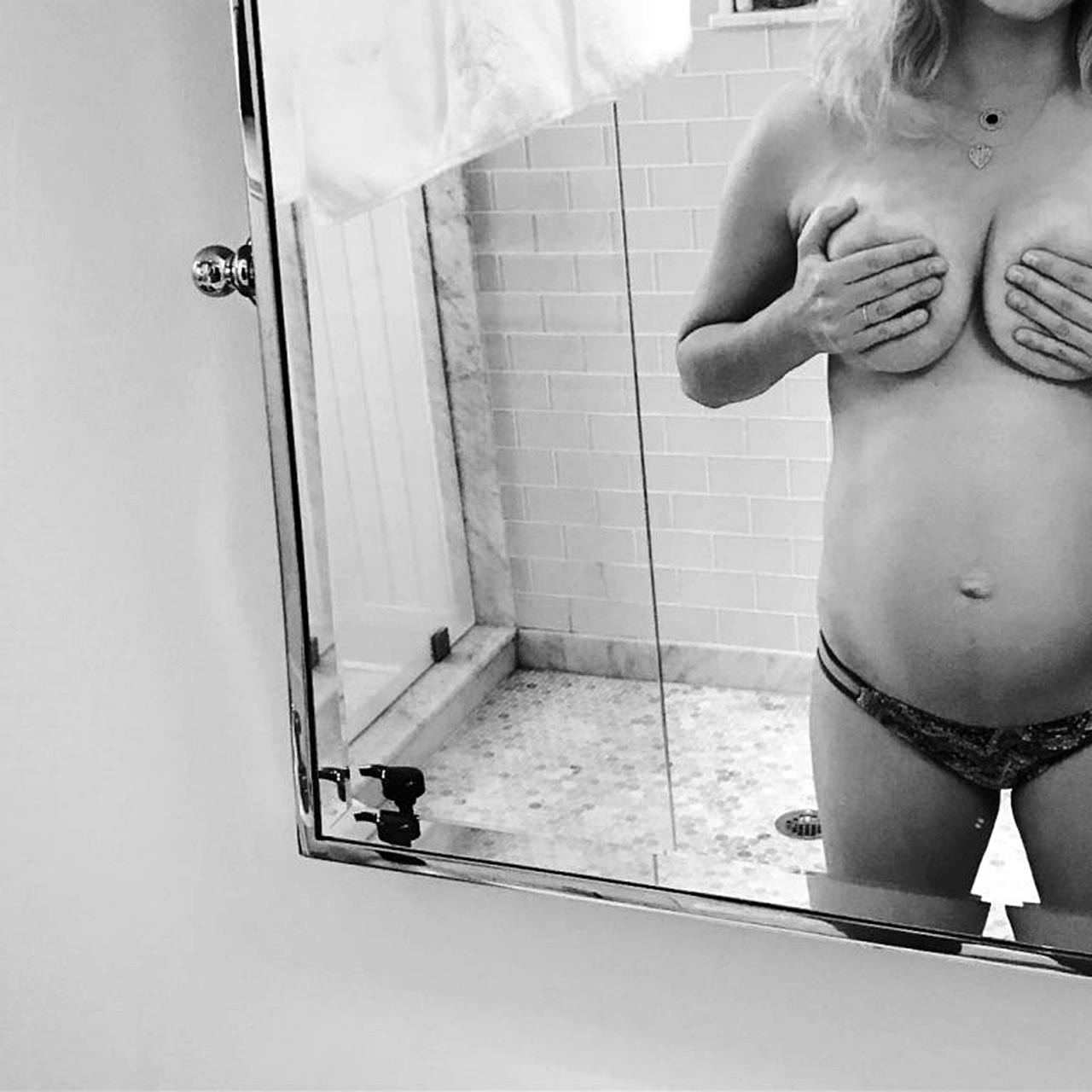 Jenny Mollen, photo 11