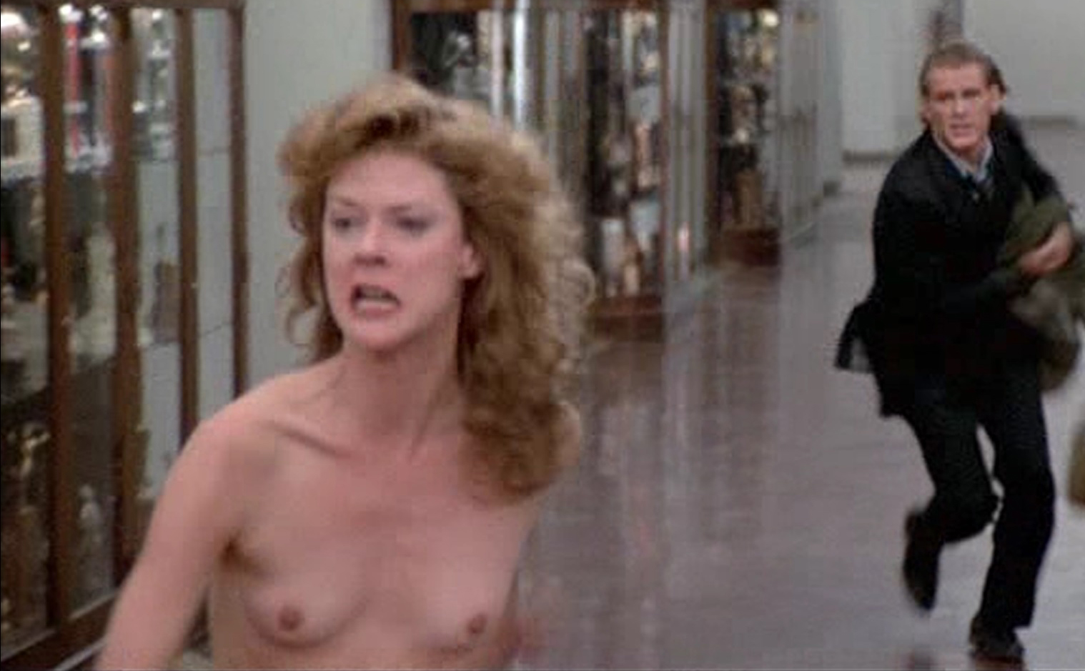 Jo Beth Williams, photo 1