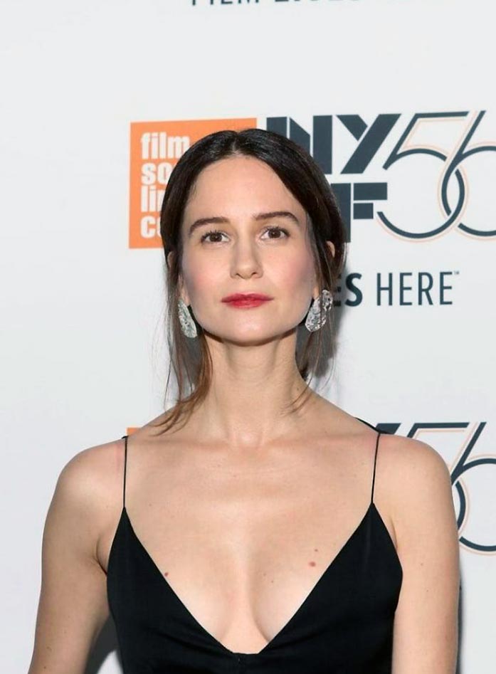 Katherine Waterston, photo 18