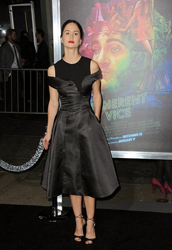 Katherine Waterston, photo 19