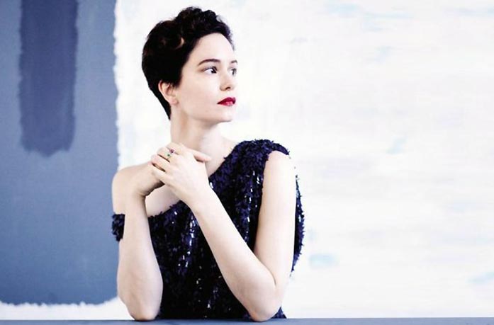 Katherine Waterston, photo 23