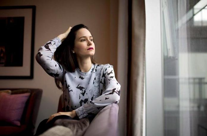 Katherine Waterston, photo 24