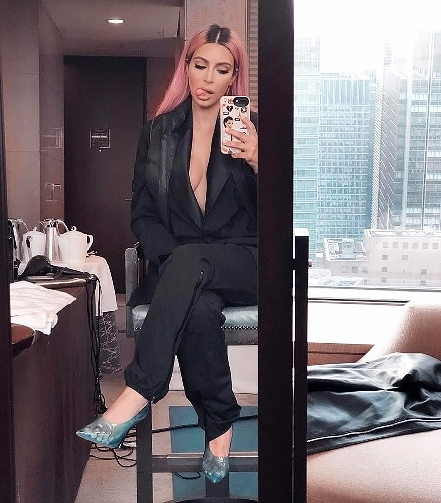 Kim Kardashian, photo 479