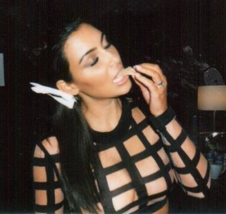 Kim Kardashian, photo 309