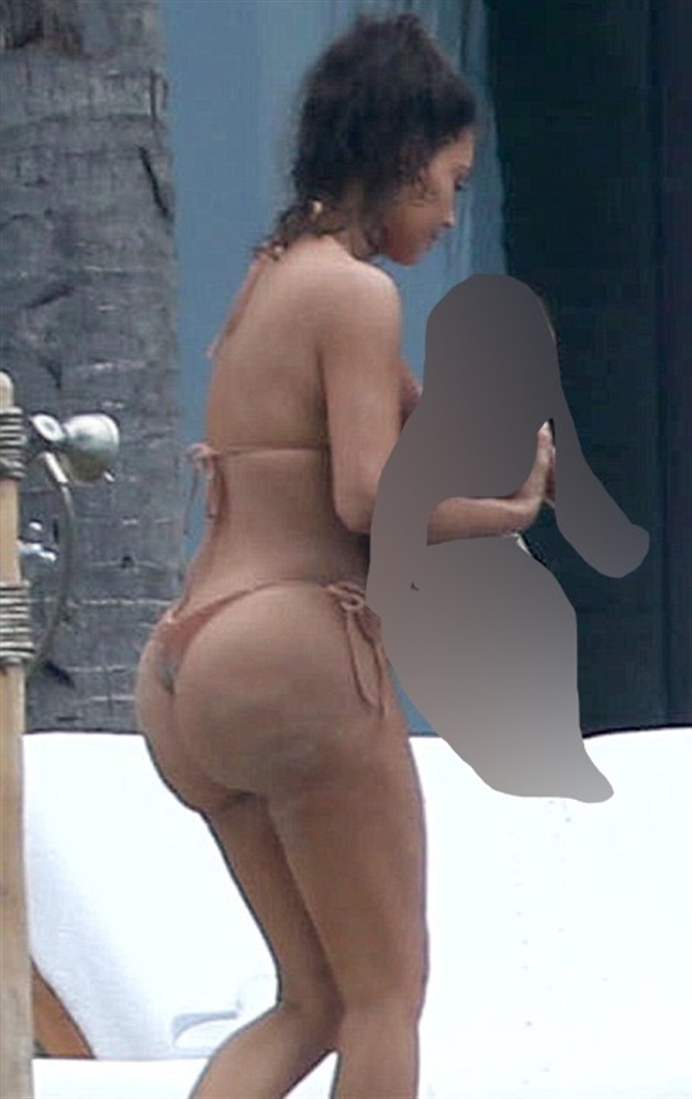 Kim Kardashian, photo 336